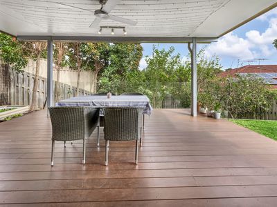 1 / 4 Reagan Close, Pimpama