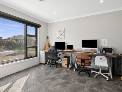 3-4 Cortona Place, Waurn Ponds