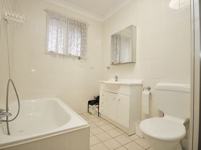 11 / 24 Ferguson Avenue, Wiley Park