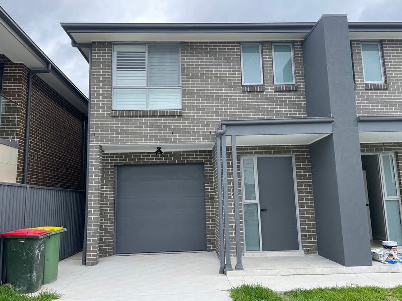 77A Torrens Street, Canley Heights