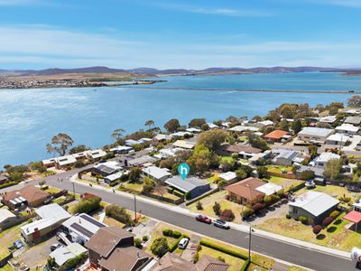 49 Bay Road, Midway Point