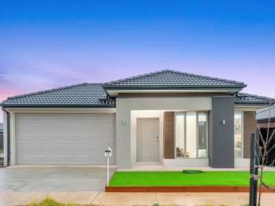19 Nitre Street, Manor Lakes