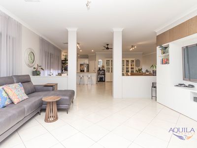 10 Glenallen Way, Ellenbrook