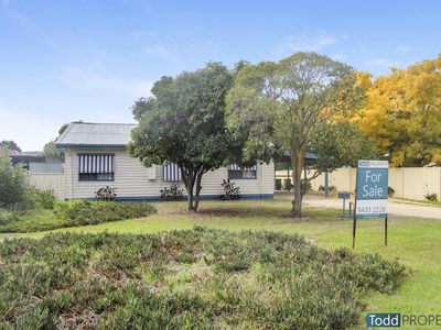 4 Ebden Street, Heathcote