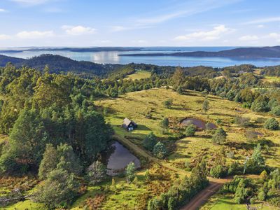 338 Dulcia Road, Gordon