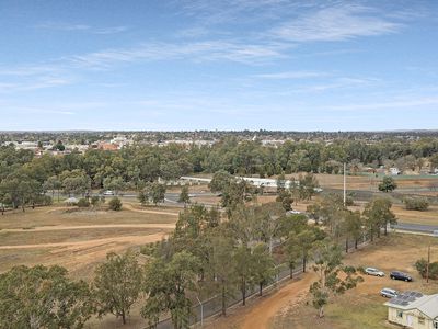 15 Chifley Drive, Dubbo