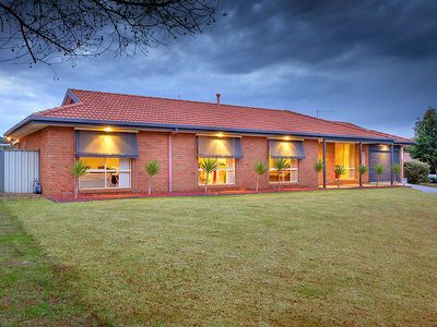 1 AZURE DRIVE, Wodonga