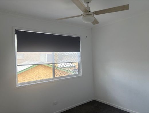 Townhouse in the heart of Coolum Beach image 12