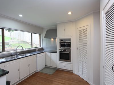 11 Palmyra Way, Half Moon Bay