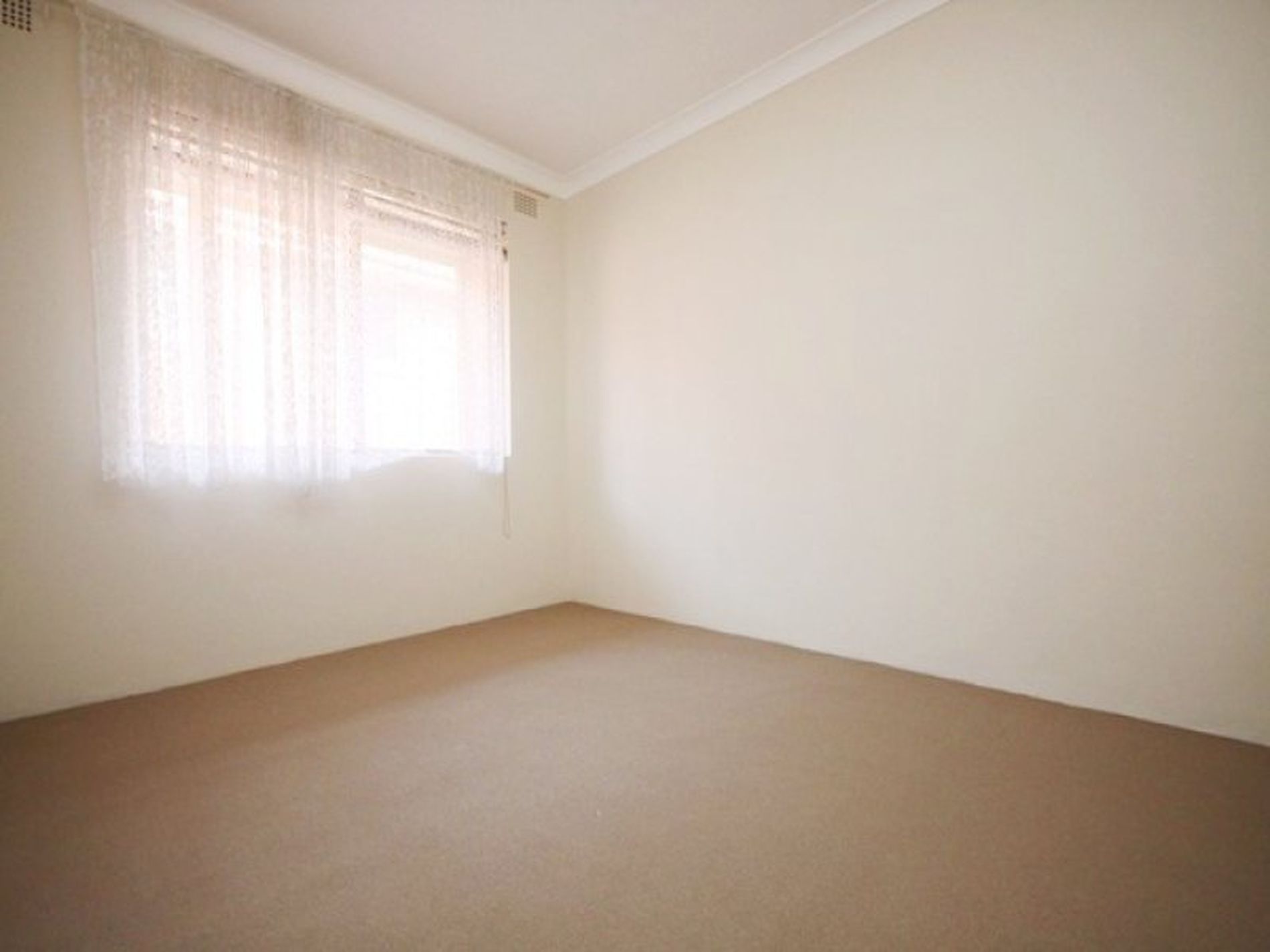 2 / 37 Arthur Street, Punchbowl