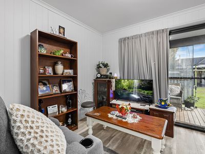 37 Fifth Street, Weston