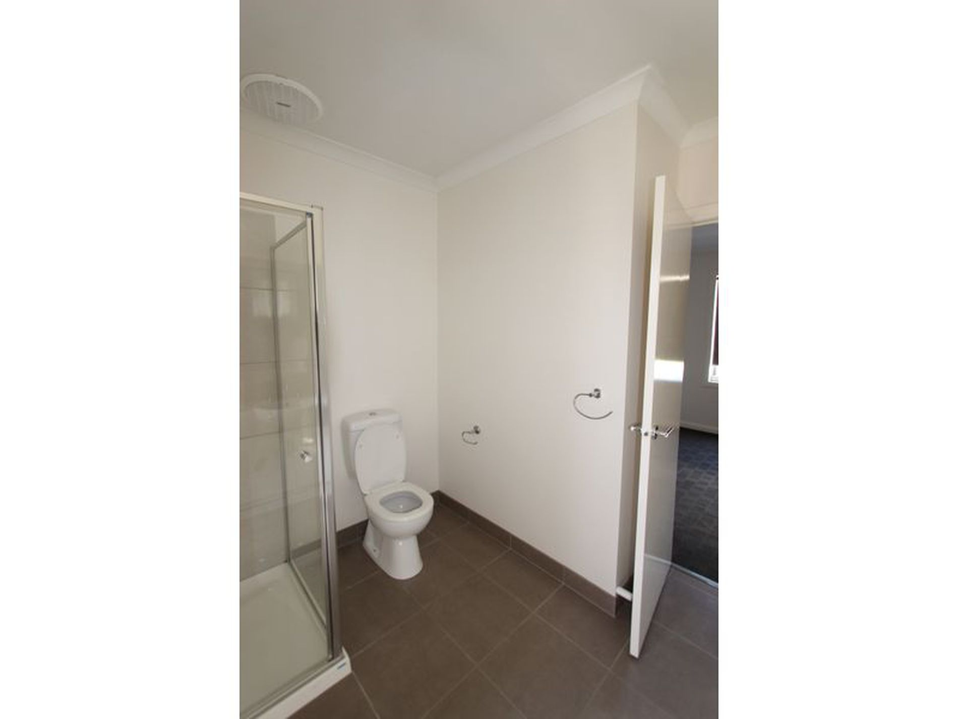 2 / 53 Collins Street, Geelong West