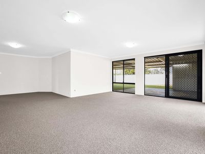 19 Witchetty Loop, Banksia Grove