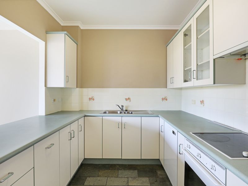 6 / 1A Market Street, Wollongong