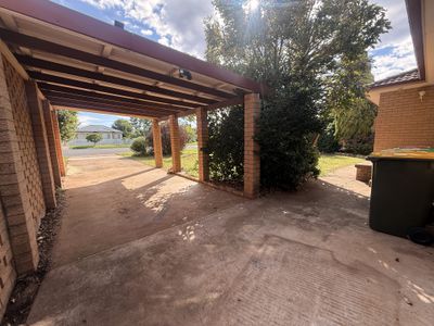 8 Mcdonnell Street , Forbes