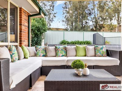 7 Barron Field Drive, Glenmore Park