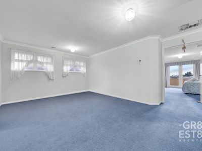 3 Elida Crescent, Narre Warren South