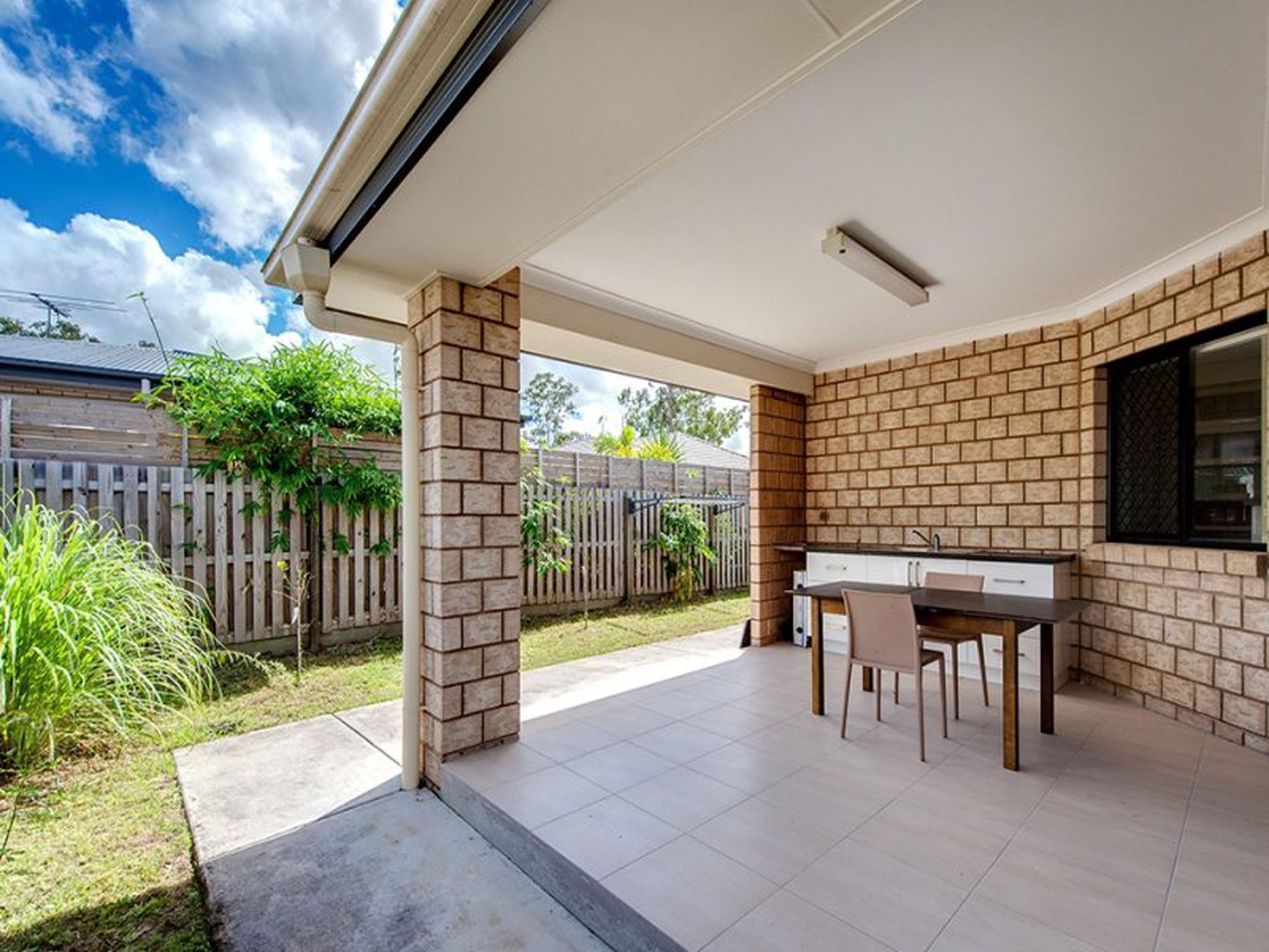 85 Cardena Drive, Augustine Heights