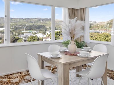 33A Saint Edmund Crescent, Tawa