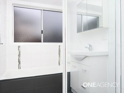 6 Greenbrook Place, Horsley