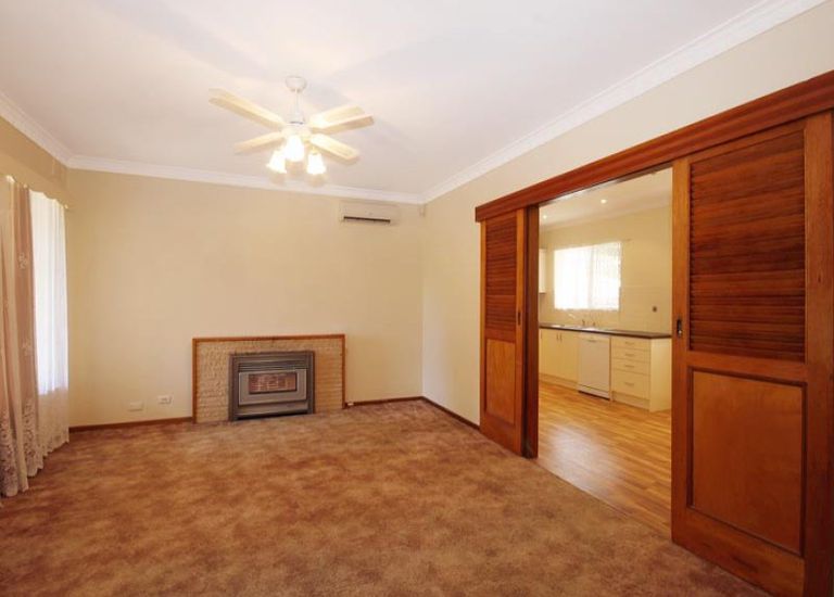 4 Laffers Crescent, Reynella