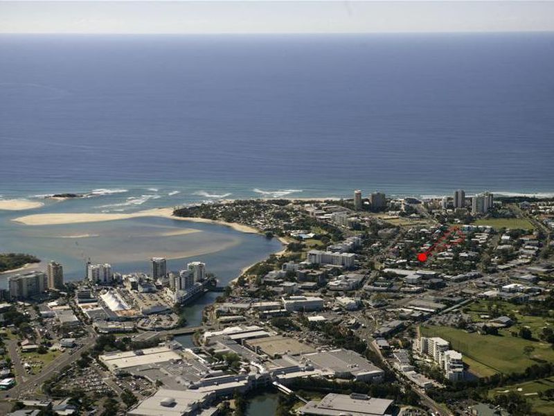 3 / 82 Beach Parade, Maroochydore