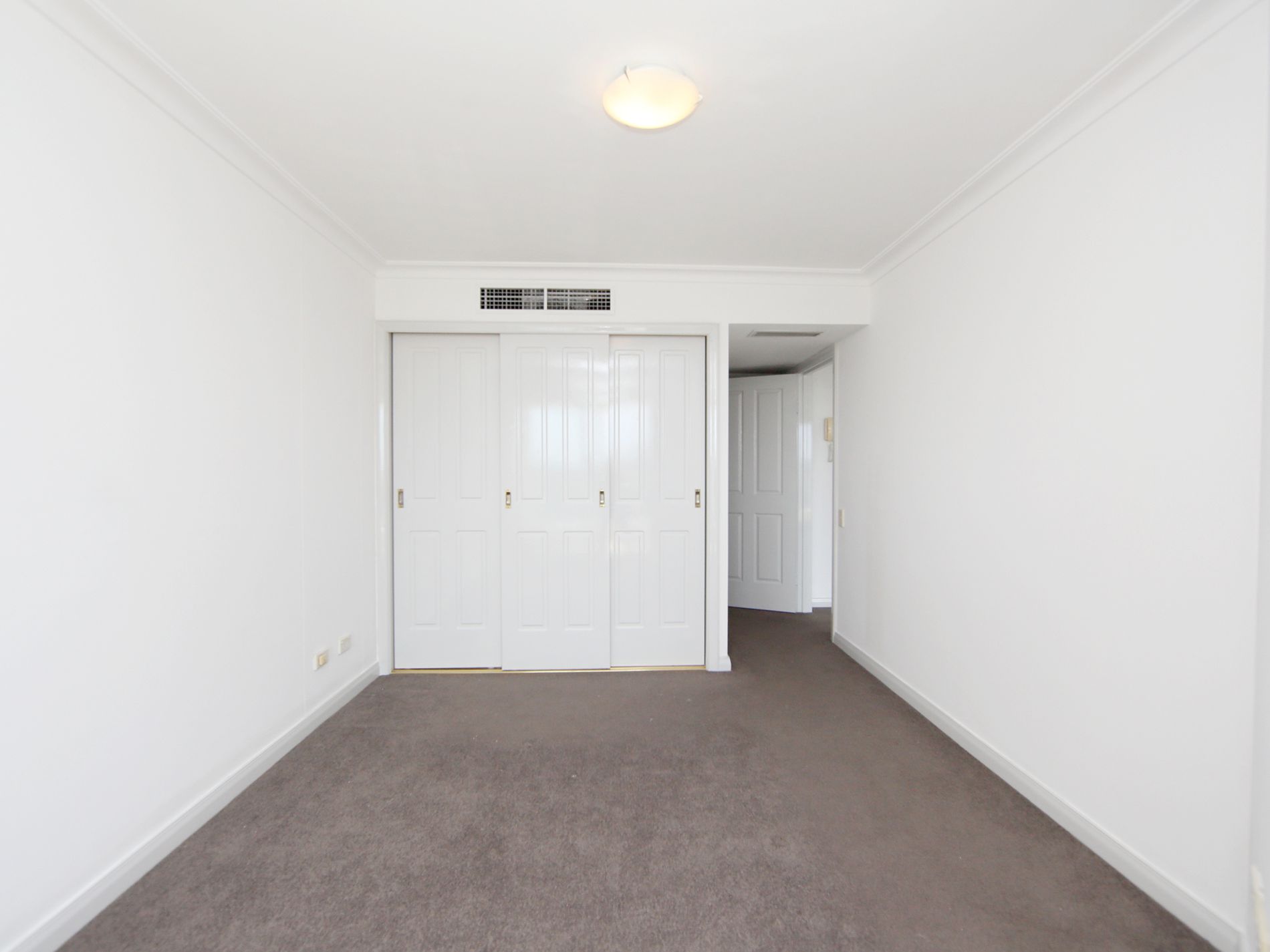 1101 / 12 Glen Street, Milsons Point