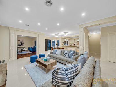 6 Wattle Grove, Point Cook