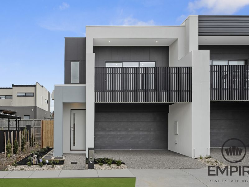 42 Titan Drive, Clyde North