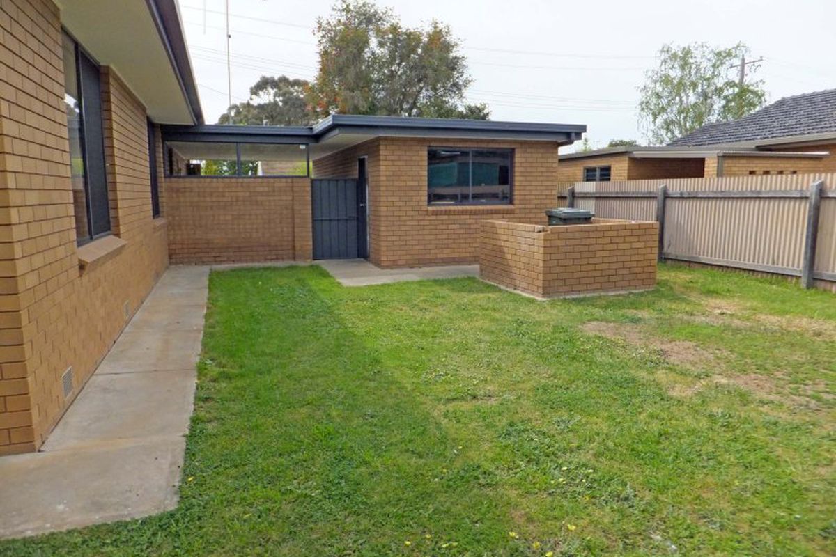 38 Saunders Street, Kyabram