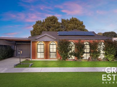 12 Jacinta Drive, Cranbourne West