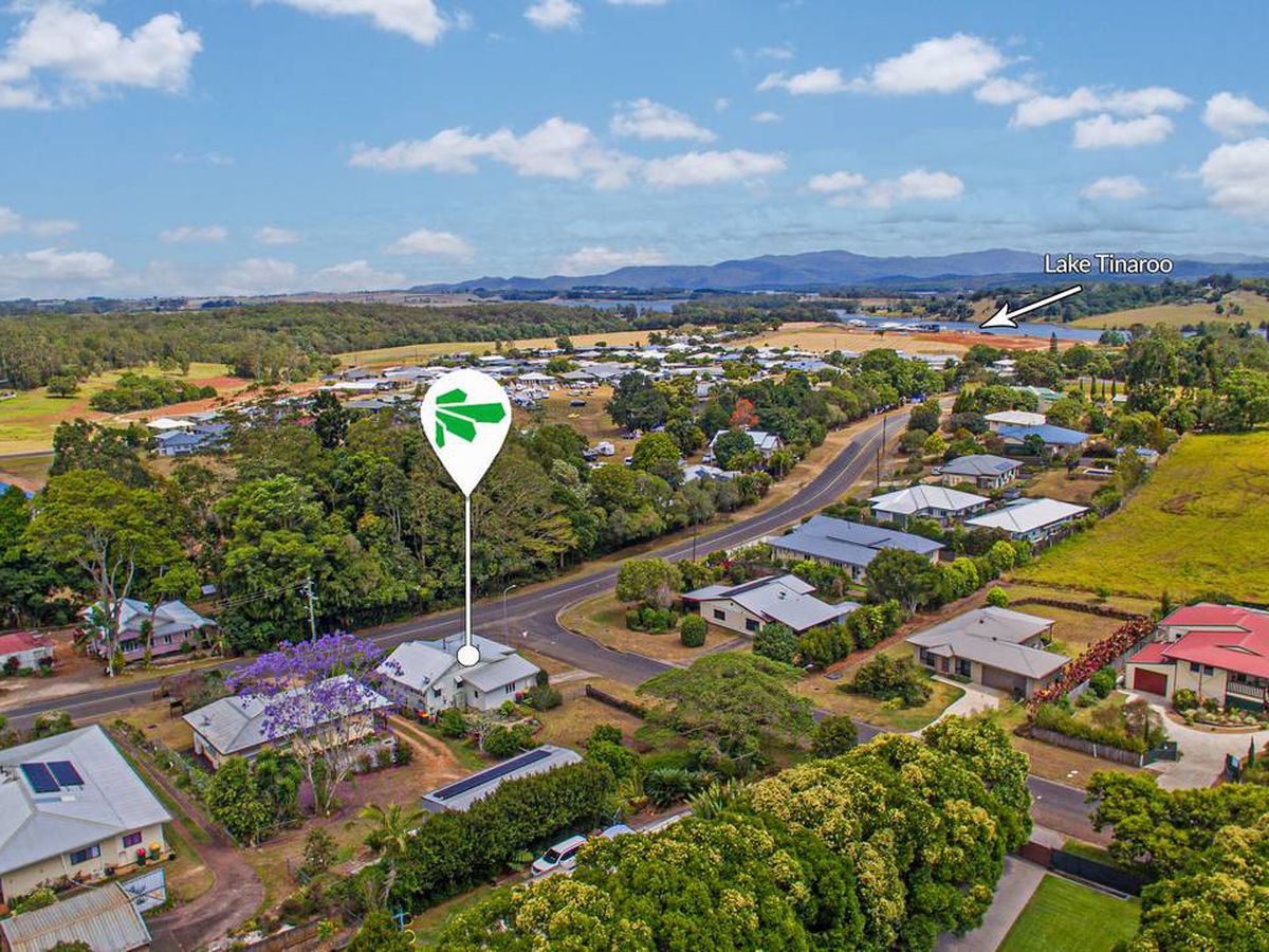 10 Barrine Road, Yungaburra