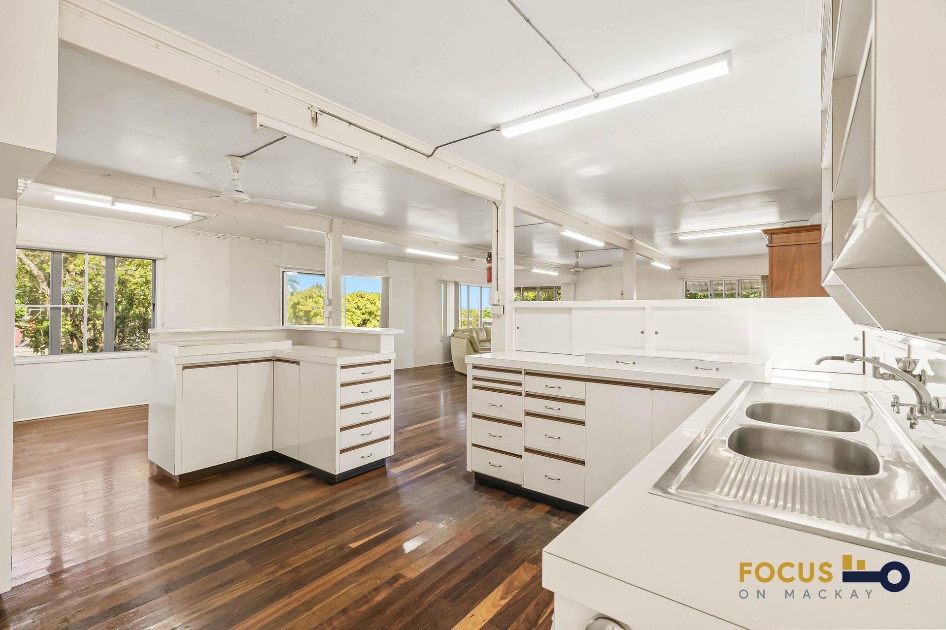 48 Westcott Ave, Campwin Beach