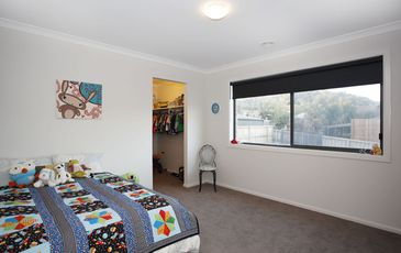 4 Marcanna Place, Beaconsfield