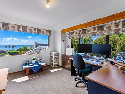 27 Gulf View Road, Murrays Bay