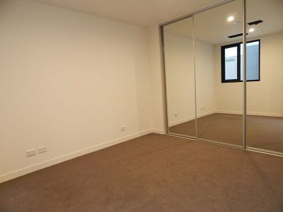 312 / 10 Clinch Avenue, Preston