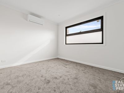 2 / 26 McLennan Street, Eumemmerring