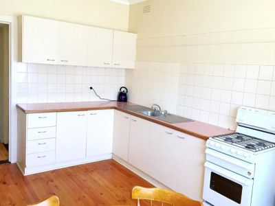 3 Alamein Court, Golden Square