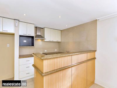 2 / 28 Nile Street, East Perth