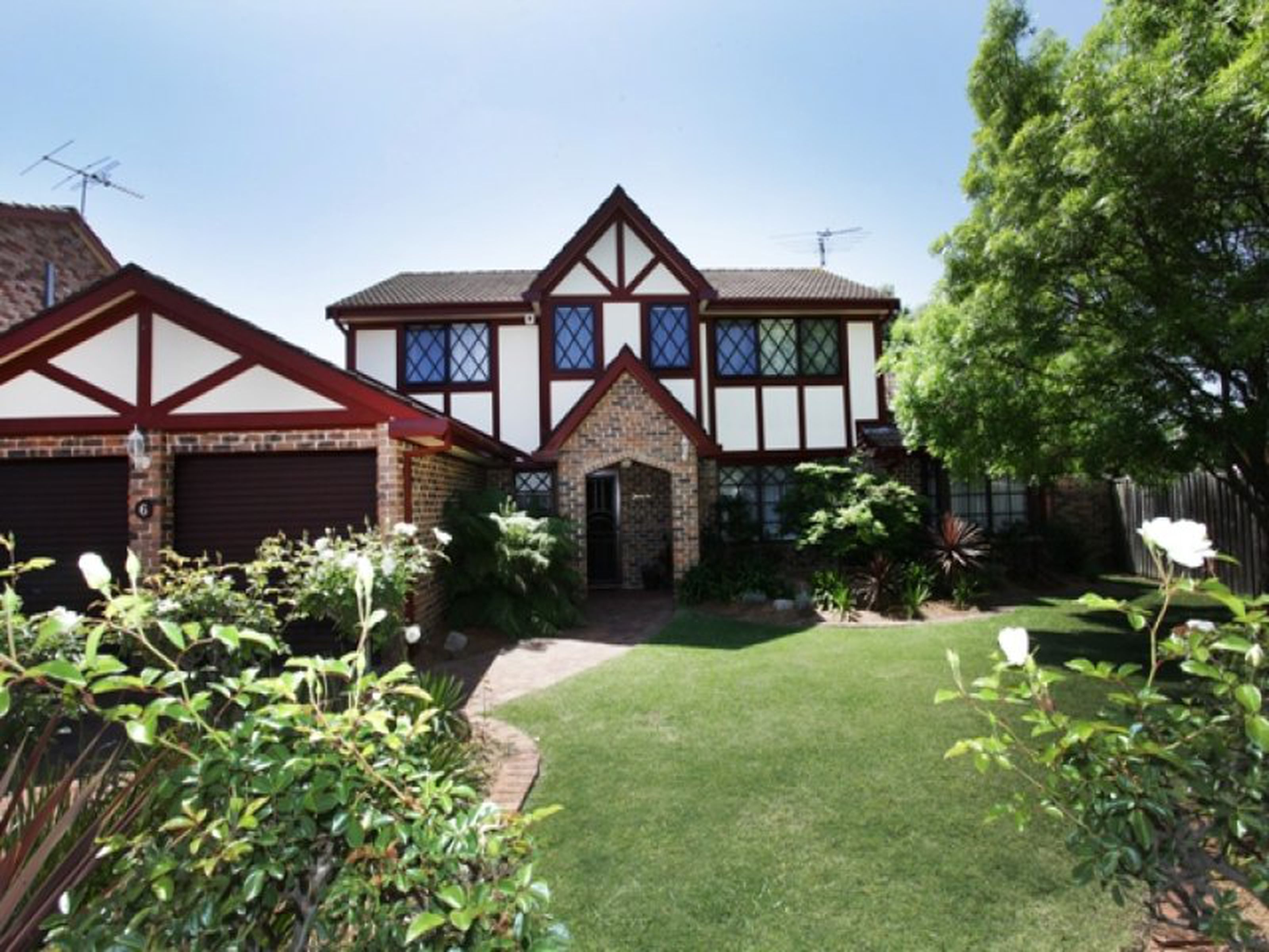 6 Lavender Close, GLENMORE PARK