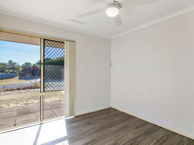 110 Oxley Avenue, Padbury