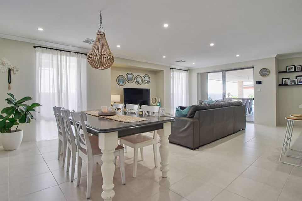 146 Clyde Avenue , Baldivis