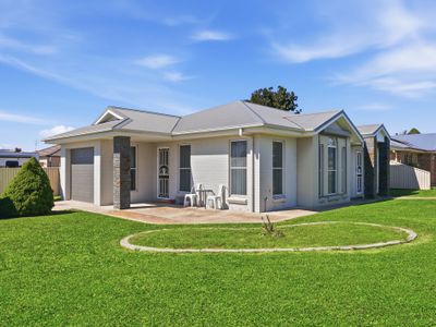 1A Piggott Place, Blayney