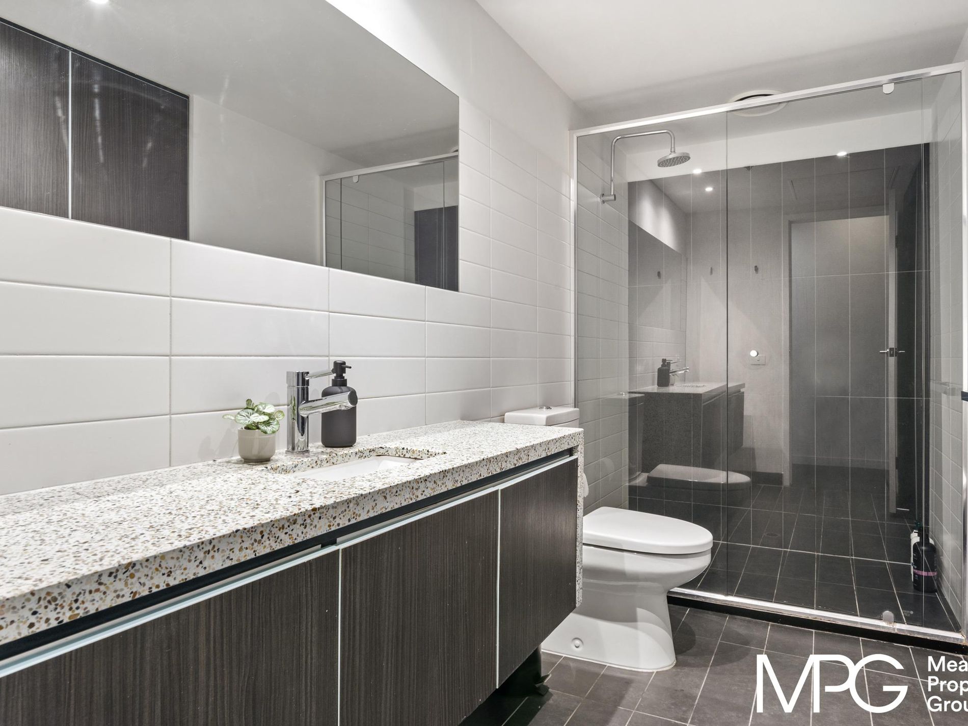 1415 / 673-683 La Trobe Street, Docklands