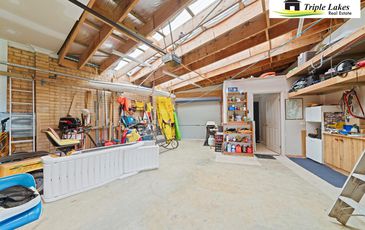 10 Omaru Place, Summerland Point