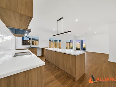 8 Floribunda Road, Tarneit