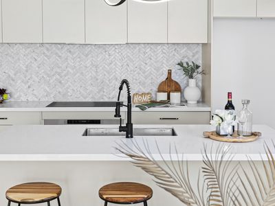 9 Pursuit Street, Mambourin