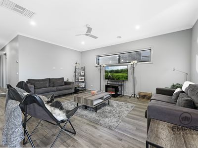 54 Bona Vista Rise, Clyde