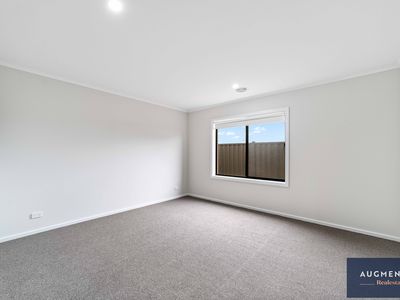 9 Soderstrom Street, Lucas