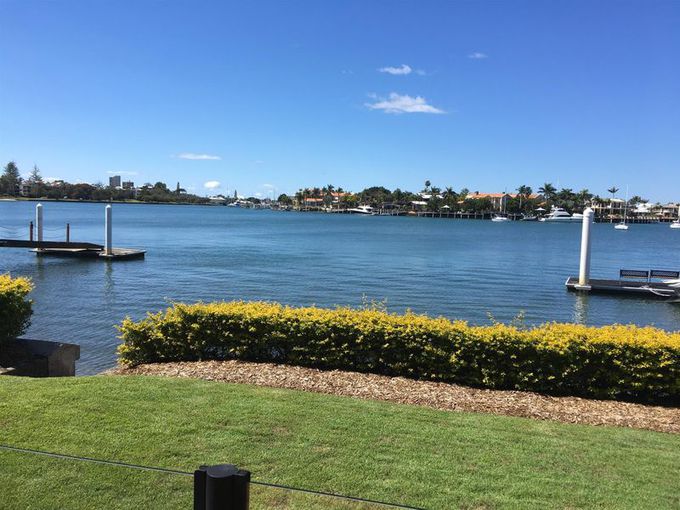 5 / 57 River Esplanade, Mooloolaba